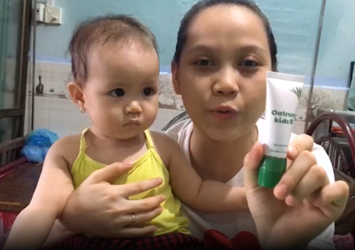 Từ ngày có Oatrum Kids New, mẹ Thao không còn lo con bị chàm sữa, côn trùng đốt nữa