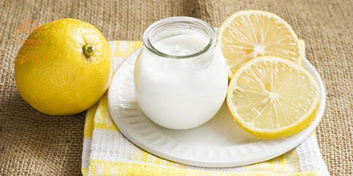  Sữa chua là nguyên liệu giúp làm đẹp da hiệu quả và lành tính.