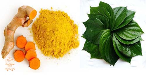 Bột nghệ kết hợp lá trầu không giúp làm mờ tàn nhang và vết thâm.