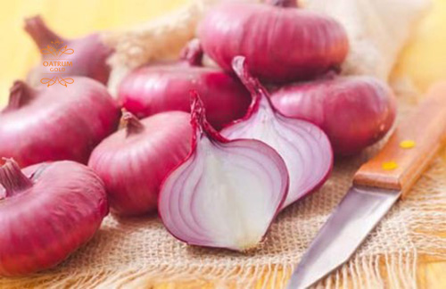  Hành tây đỏ giúp trị mụn bọc ở mông