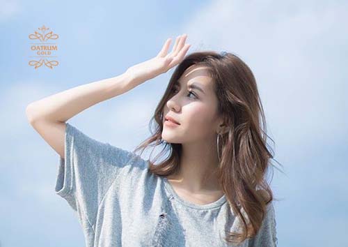  Tiếp xúc nhiều với ánh nắng mặt trời sẽ gây nám.