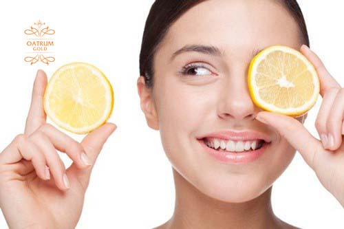 Dùng chanh tươi giúp làm sạch da và xoá sẹo lõm hiệu quả.