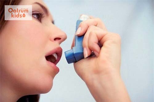  Sử dụng thuốc xịt để cắt đứt cơn hen suyễn cấp