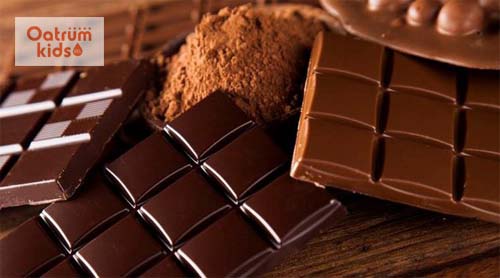  Hạn chế cho bé ăn sô cô la khi bị trào ngược dạ dày