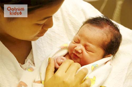  Vàng da là dấu hiệu của bệnh nhiễm trùng máu ở trẻ