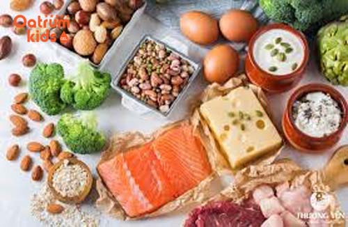 Canxi là một thành phần dinh dưỡng không thể thiếu đối với các bà mẹ sau sinh