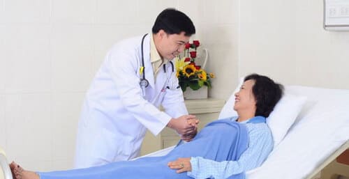 Tham khảo ý kiến bác sĩ trước khi sử dụng gạc chống loét