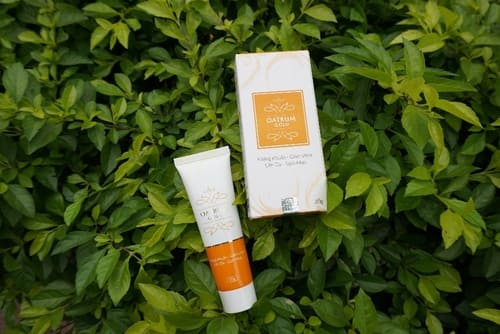 Oatrum Gold dùng điều trị vết loét có độ sâu không quá 1cm