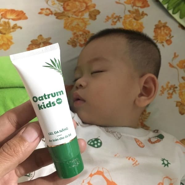 Gel đa năng trị hăm cho bé Oatrum Kids New