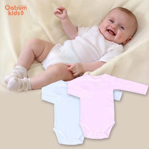 Nên mặc cho trẻ quần áo chất liệu cotton