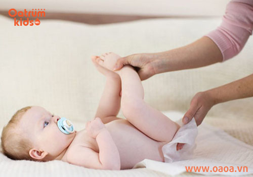 Khăn ướt kém chất lượng khiến trẻ bị hăm mông