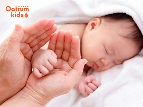 Bệnh tay chân miệng có lây không?