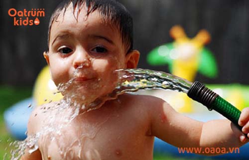 Cách chữa mụn nhọt dứt điểm ở trẻ